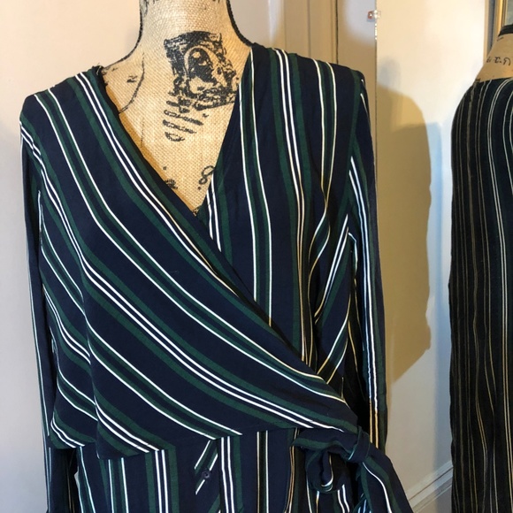 Zara Basic Stripes Navy Blue Casual Dress - Picture 3 of 8